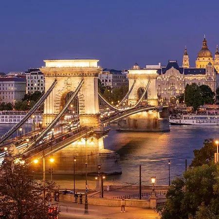 Next To New York Palace City Center Apartment Budapest Exterior photo